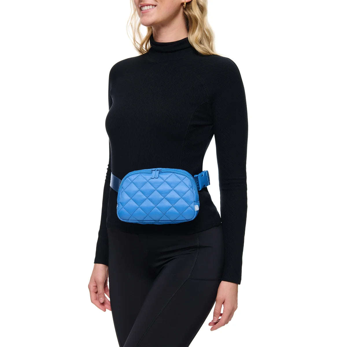 Lolë Women's Unisex Quilted Fanny Pack Belt Bag