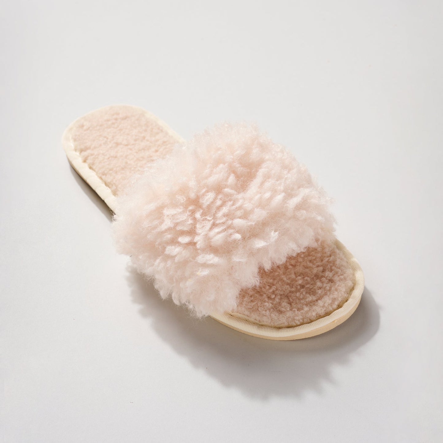 Avenue Zoe Women's Slip-on Cozy Solid Fuzzy Slippers Ivory