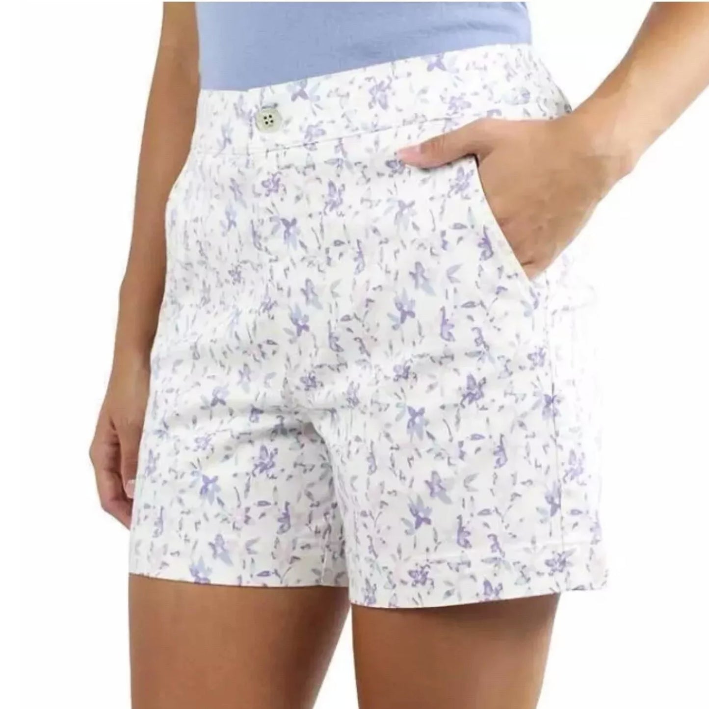 Jachs Girlfriend Women's Floral Print Cotton Blend Side Pockets Chino Shorts