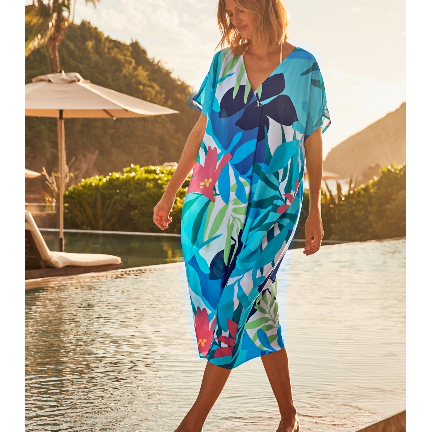 Tommy Bahama Paloma Palms V-Neck Long Caftan Swim Cover-up
