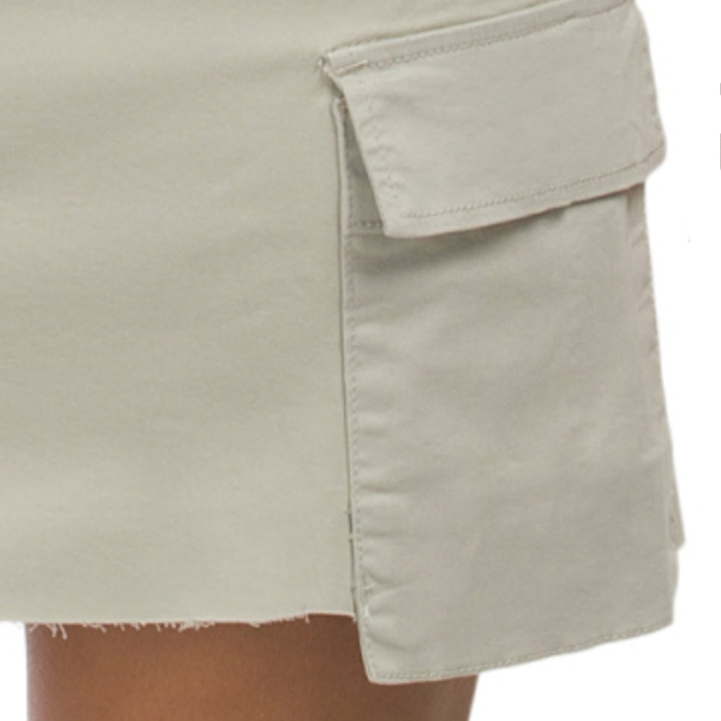 JOE'S Women's High Rise Frayed Hem Jean Cargo Mini Skirt
