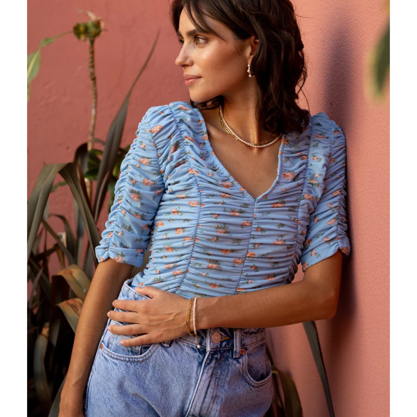 Zara Floral Print V Neck Elbow Sleeve Ruched Cropped Top
